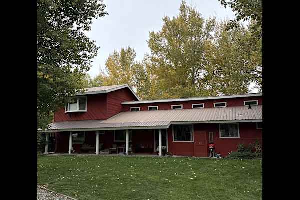 House sit in Hailey, ID, US