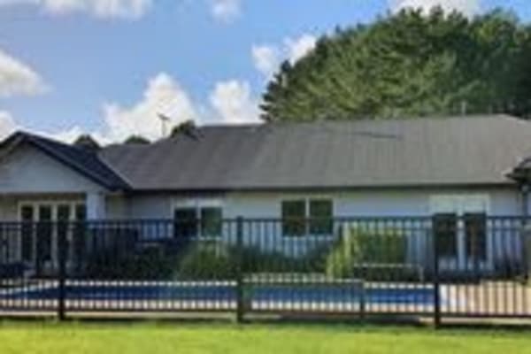 House sit in Waimauku, New Zealand