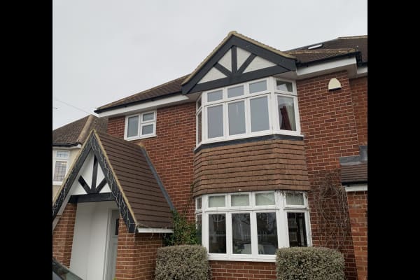 House sit in Cobham, United Kingdom