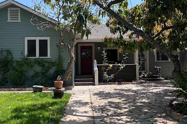 House sit in Echo Park, CA, US