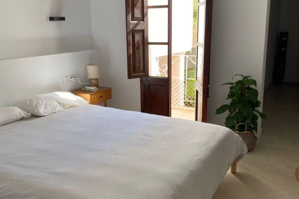 House sit in Inca, Spain