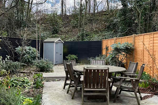 House sit in London, United Kingdom