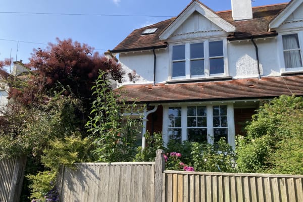 House sit in Lewes, United Kingdom