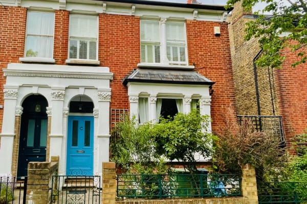 House sit in London, United Kingdom