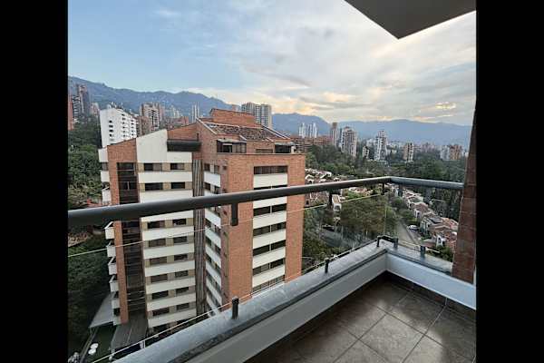 House sit in Medellín, Colombia