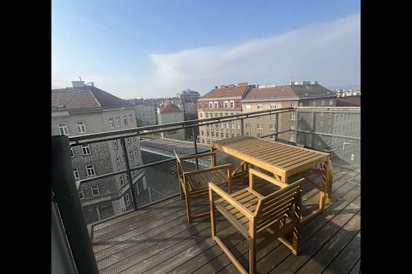 House sit in Vienna, Austria