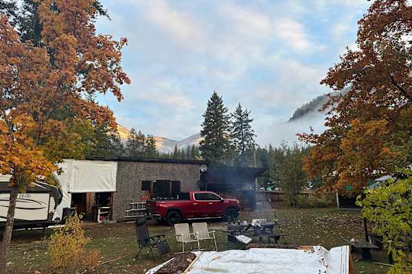 House sit in Passmore, BC, Canada