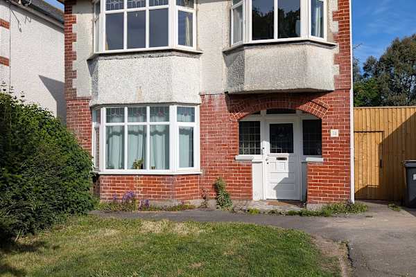 House sit in Bournemouth, United Kingdom