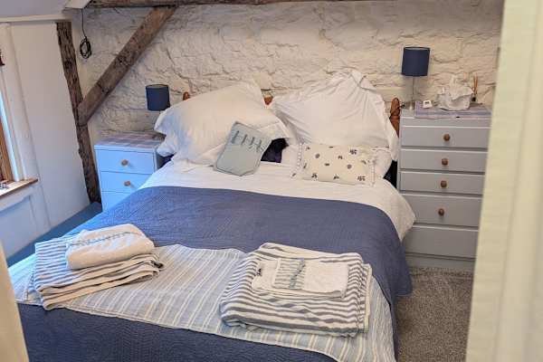 House sit in Craven Arms, United Kingdom