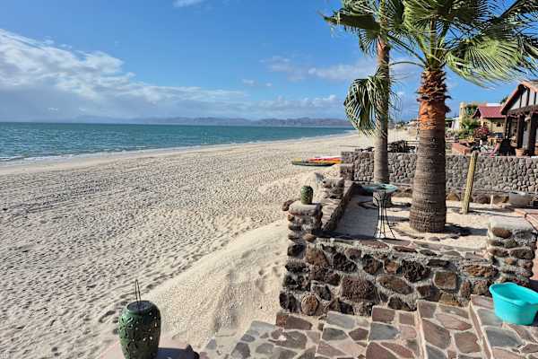 House sit in Punta Chivato, Mexico