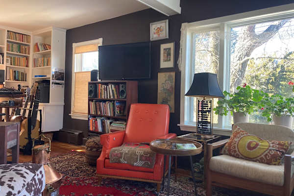 House sit in Northampton, MA, US