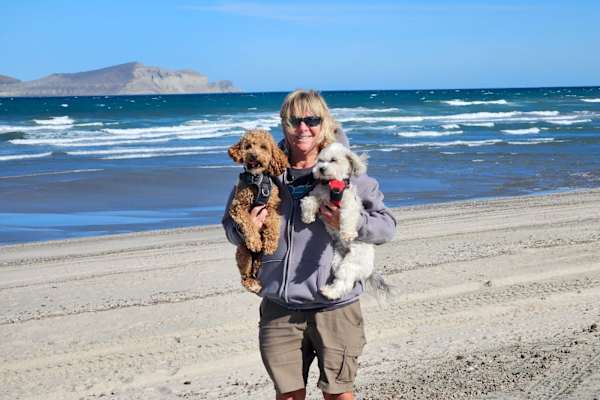 House sit in Vancouver, WA, US