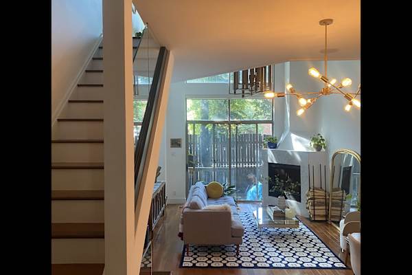 House sit in Toronto, ON, Canada