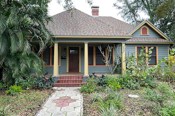 House sit in St. Petersburg, FL, US