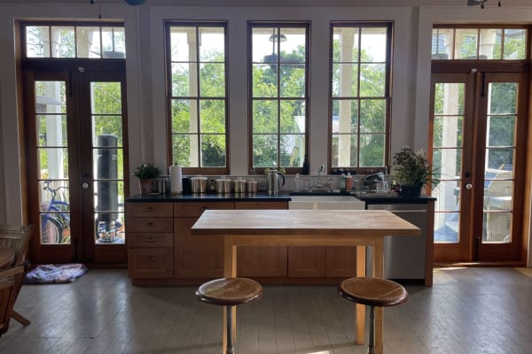 House sit in New Orleans, LA, US