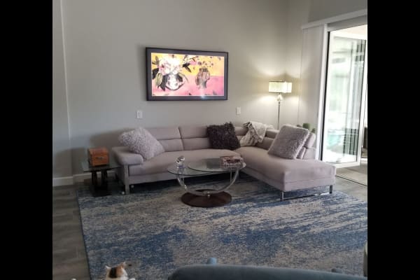 House sit in Tucson, AZ, US