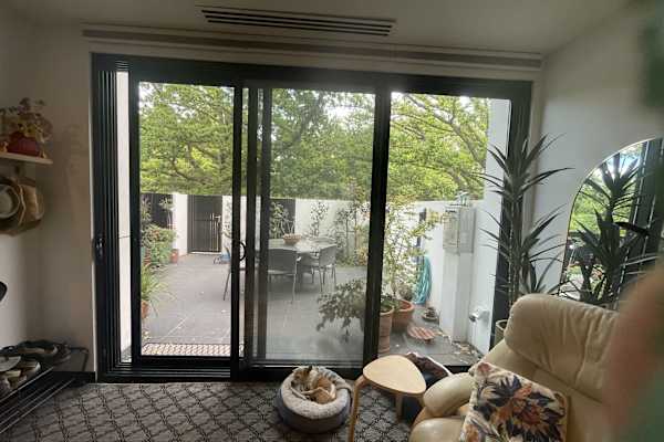 House sit in Canberra, Australian Capital Territory, Australia