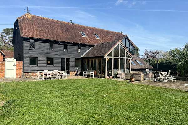 House sit in Marlow, United Kingdom