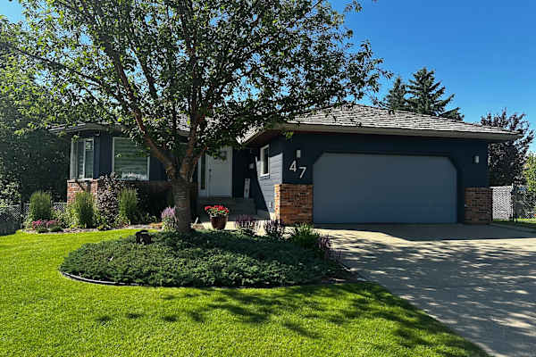 House sit in Sherwood Park, AB, Canada