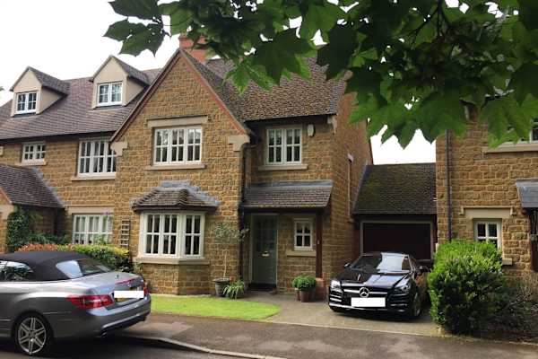 House sit in Adderbury, United Kingdom