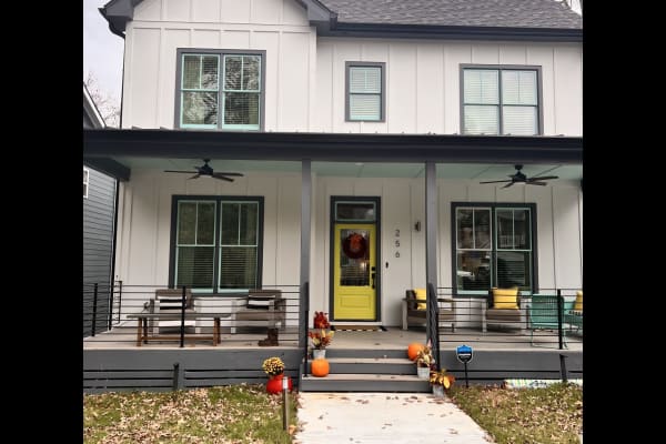 House sit in Atlanta, GA, US