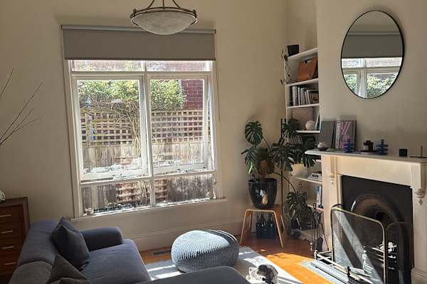 House sit in Melbourne, VIC, Australia