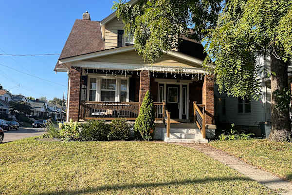 House sit in Cincinnati, OH, US