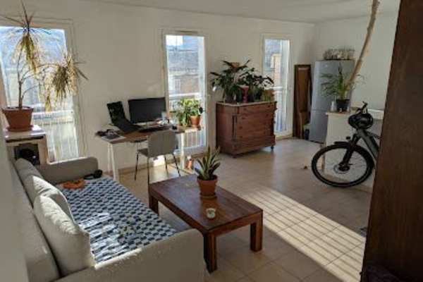 House sit in Marseille, France