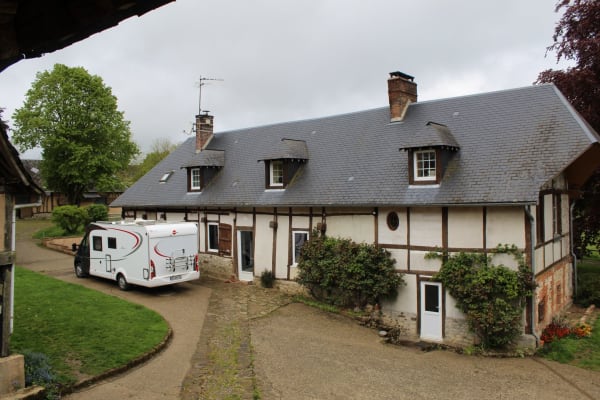 House sit in Gaillefontaine, France