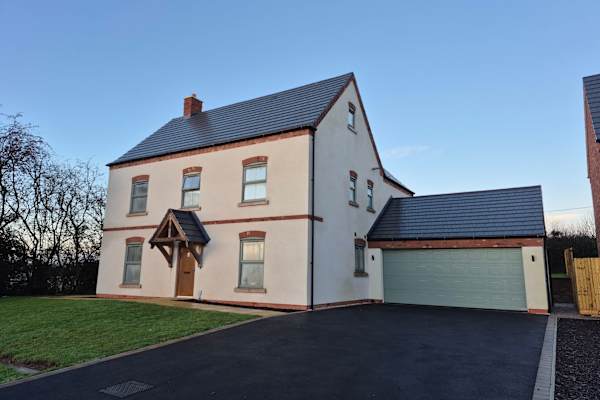 House sit in Nuneaton, United Kingdom