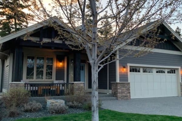 House sit in Vernon, BC, Canada