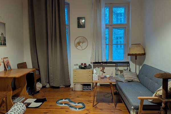 House sit in Berlin, Germany