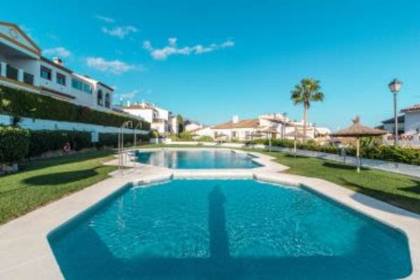 House sit in Benahavís, Spain