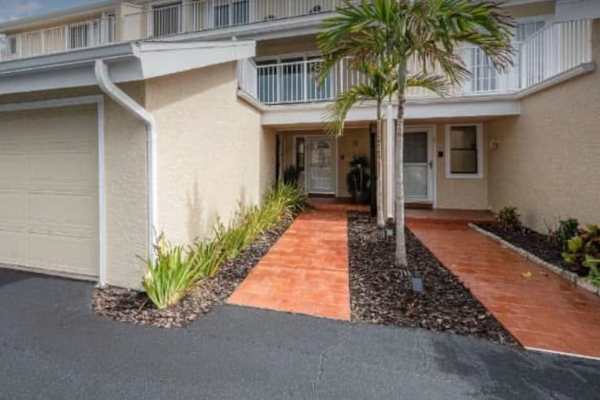 House sit in Melbourne Beach, FL, US