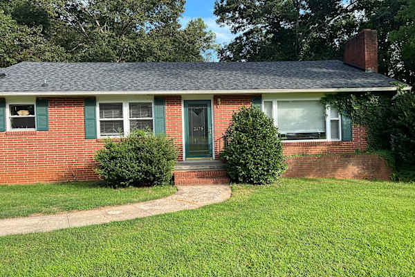 House sit in Winston-Salem, NC, US