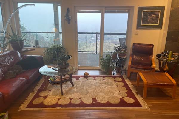 House sit in Vernon, BC, Canada