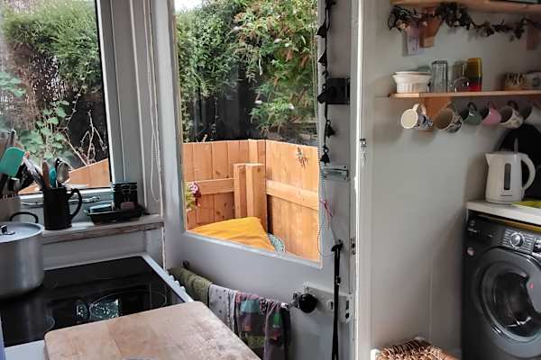 House sit in Teignmouth, United Kingdom