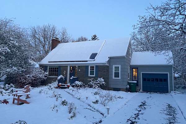 House sit in Brighton, NY, US