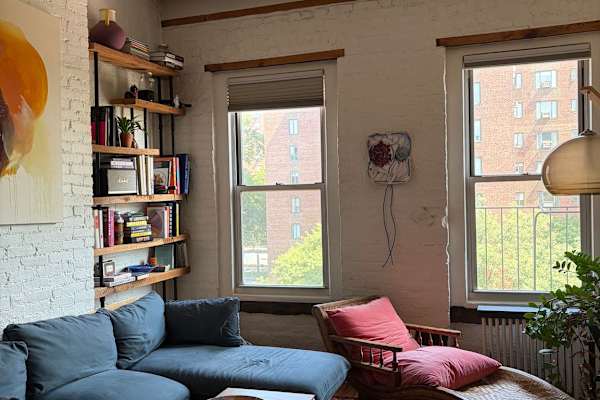 House sit in New York City, NY, US