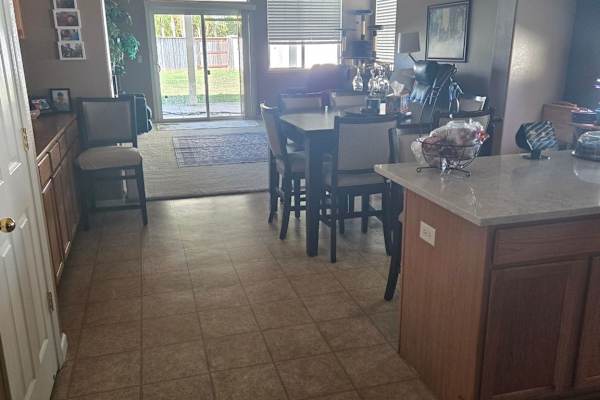 House sit in West Sacramento, CA, US