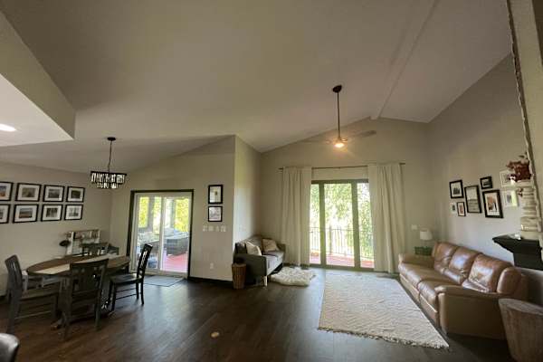 House sit in Colorado Springs, CO, US