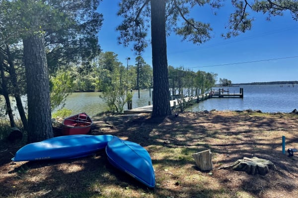 House sit in Mathews, VA, US