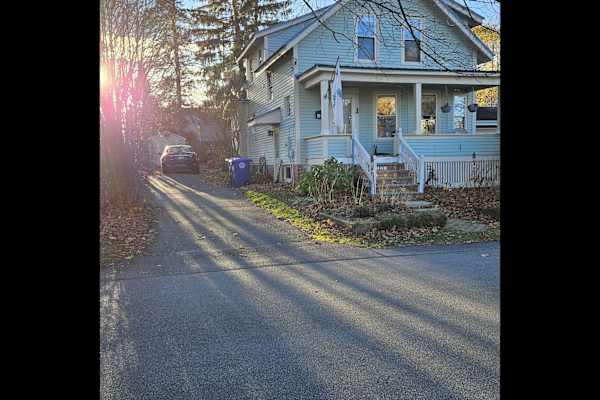 House sit in Westbrook, ME, US