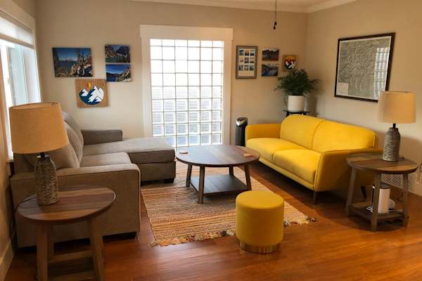 House sit in Tacoma, WA, US