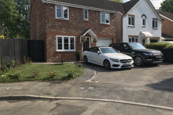 House sit in Hedge End, United Kingdom