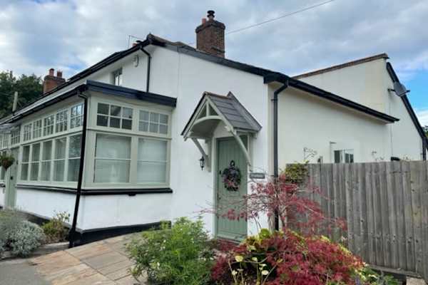 House sit in Dorking, United Kingdom