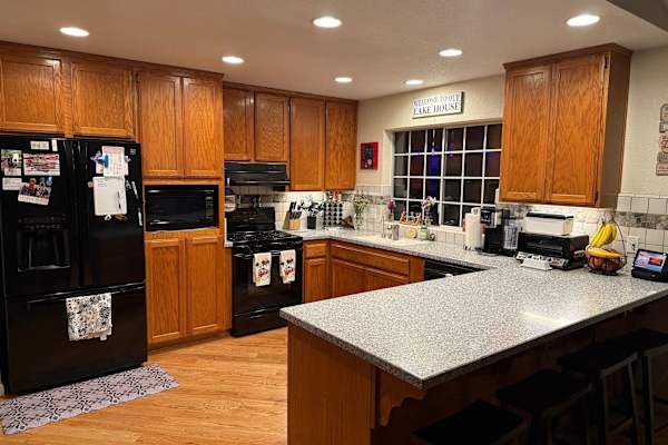 House sit in Grass Valley, CA, US