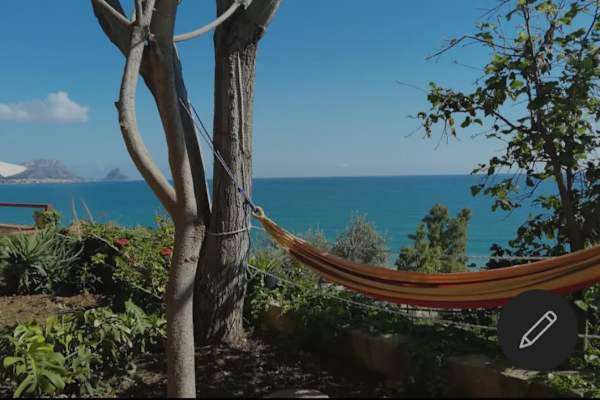 House sit in Altavilla Milicia, Italy