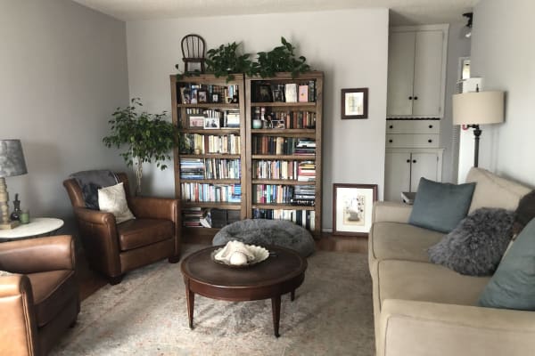 House sit in Redondo Beach, CA, US