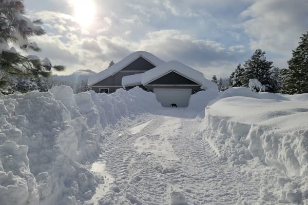 House sit in Leavenworth, WA, US